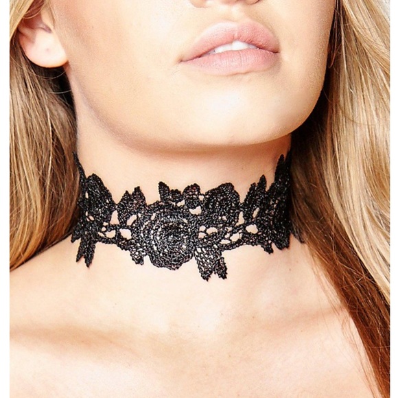 Boohoo Jewelry - Boohoo choker lace black